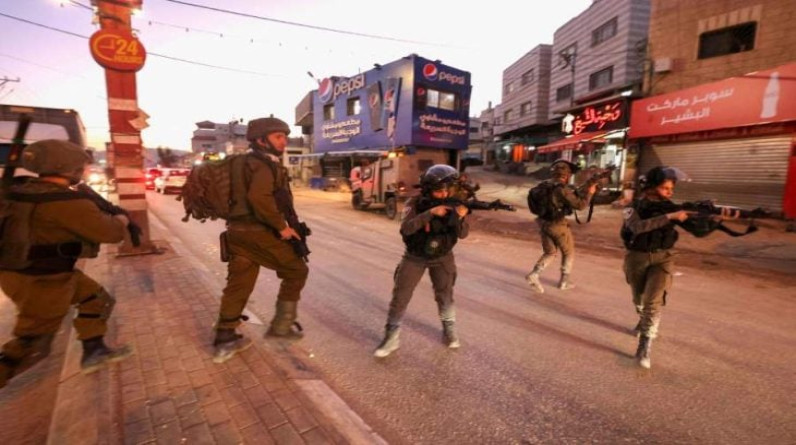 صحيفة عبرية: الاتحاد الأوروبي يجمد التعاون مع الشرطة الإسرائيلية